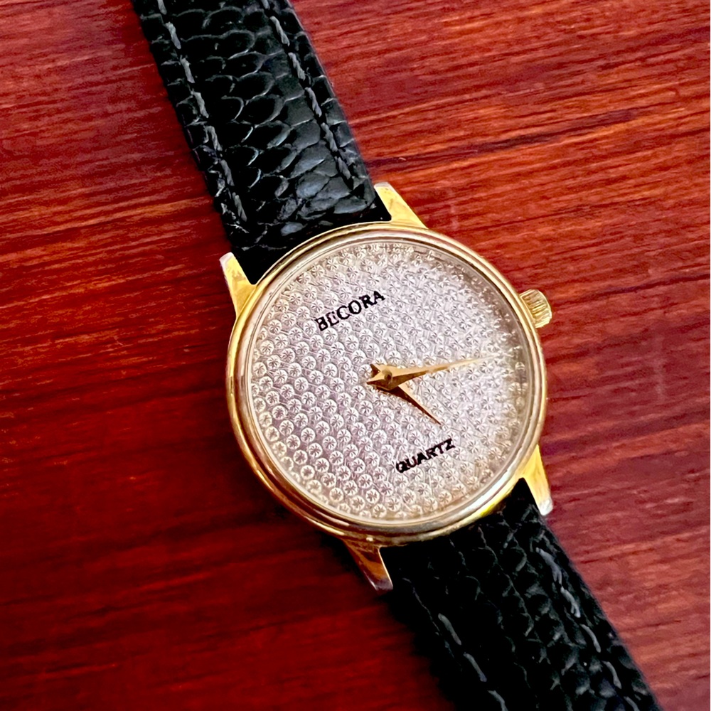Becora Watch